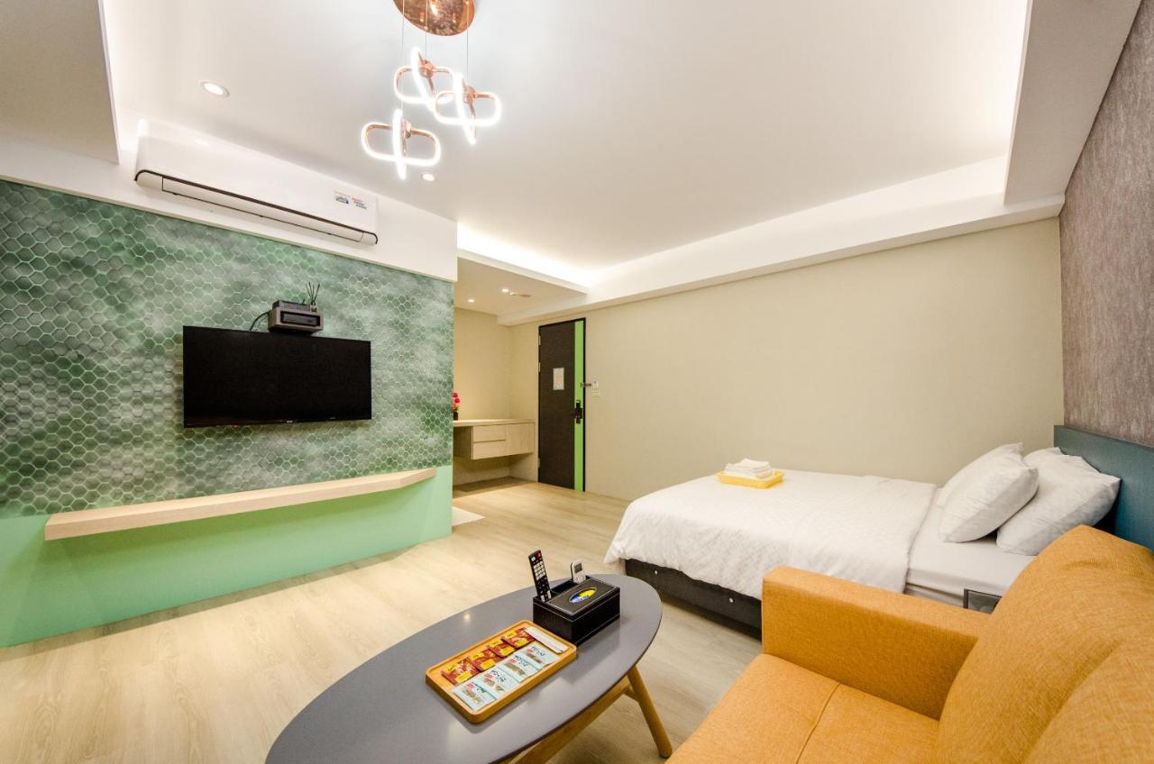 安尼赫時尚旅店 Anich Fashion Inn I 墾丁大街 I 親子遊戲區 I 停車位 Dış mekan fotoğraf