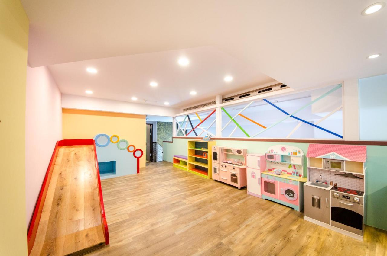 安尼赫時尚旅店 Anich Fashion Inn I 墾丁大街 I 親子遊戲區 I 停車位 Dış mekan fotoğraf